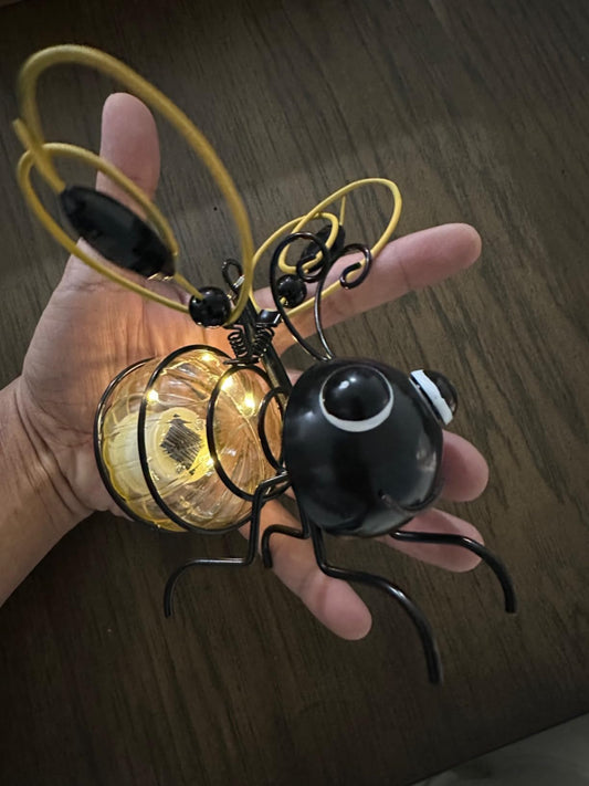 🔥 Last Day Sale Price | 🐝Outdoor Hanging Solar Bee Light- 1 Pc